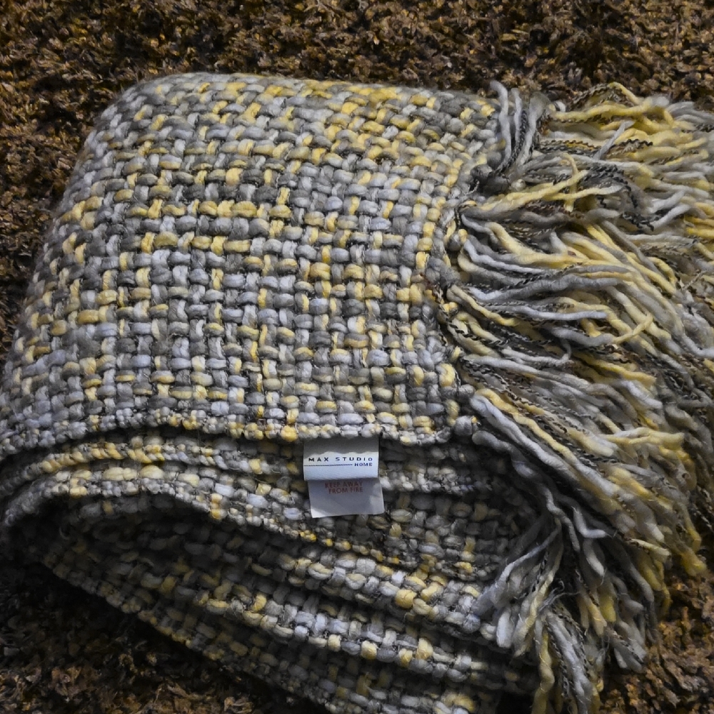 Max Studio Gray and Yellow Textured Throw